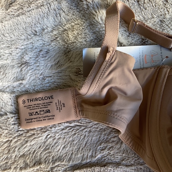 Thirdlove 24/7 Classic Uplift Plunge Bra in Taupe - Picture 4 of 6